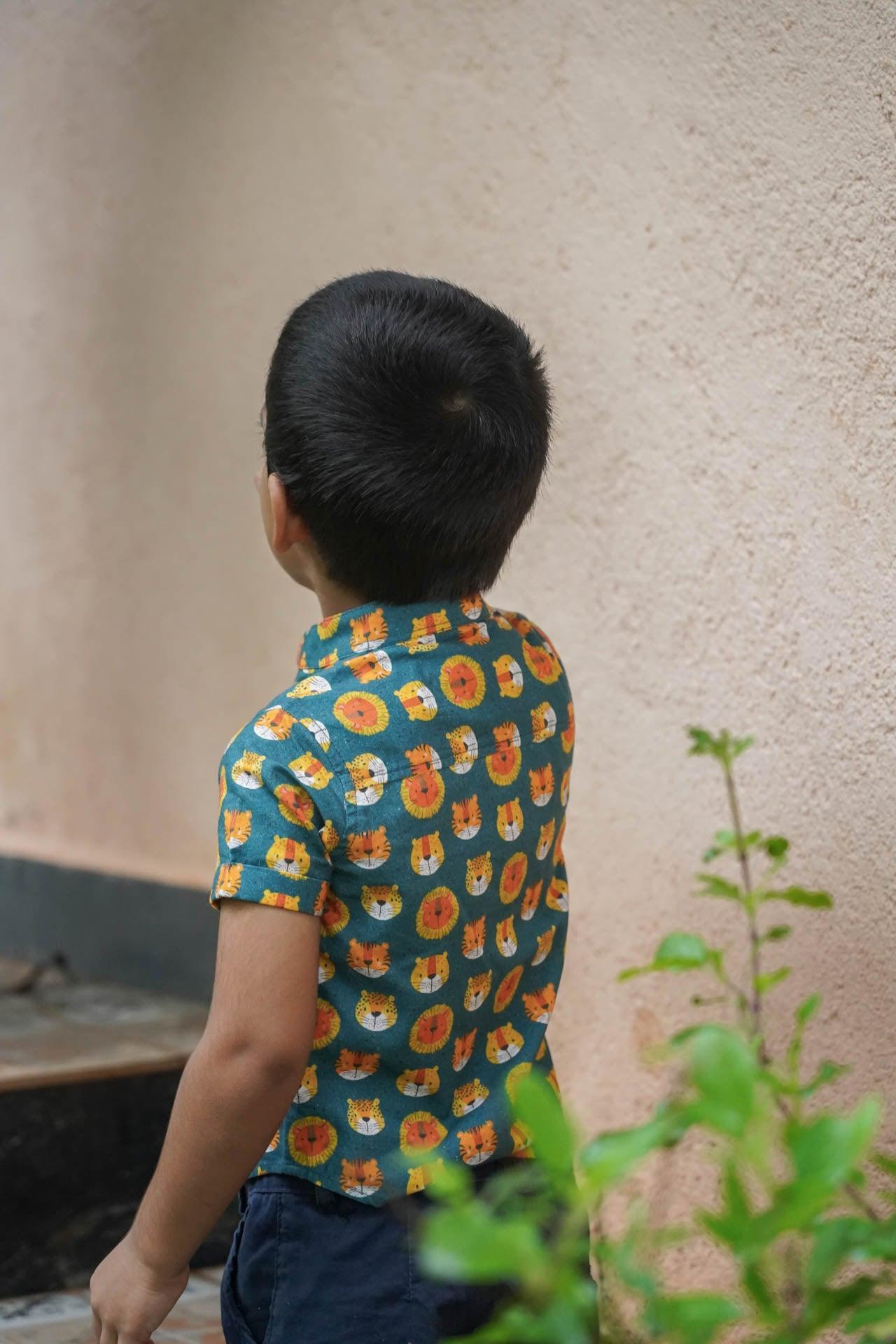 Cat Family Kids' Shirt