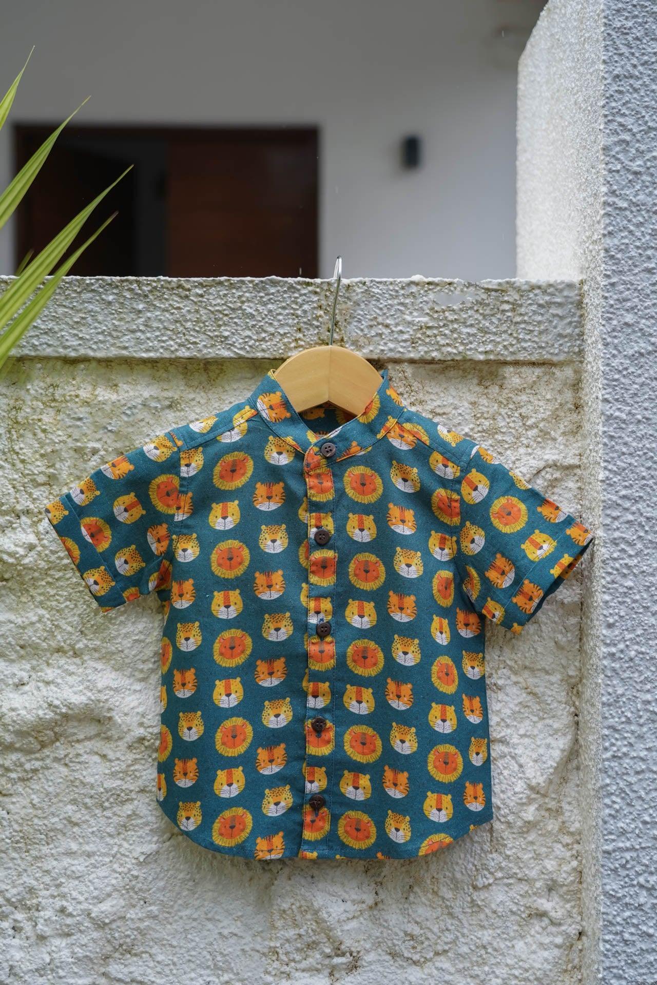 Cat Family Kids' Shirt