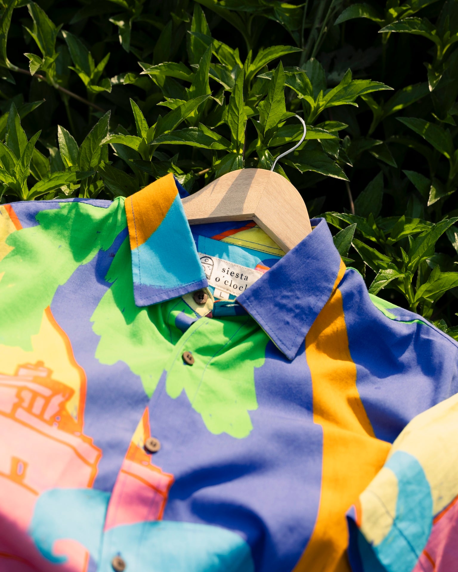 Siesta o'Clock Artist Edit Goa Surf School Shirt in 100% Organic Cotton