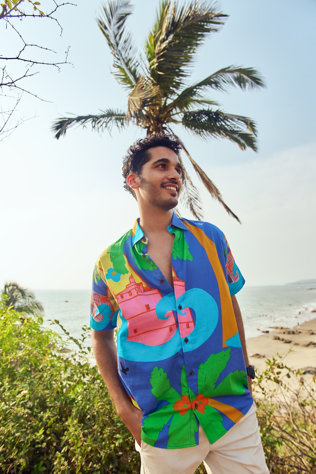 Organic Cotton Resort Shirt for Beach Vacations from Goa