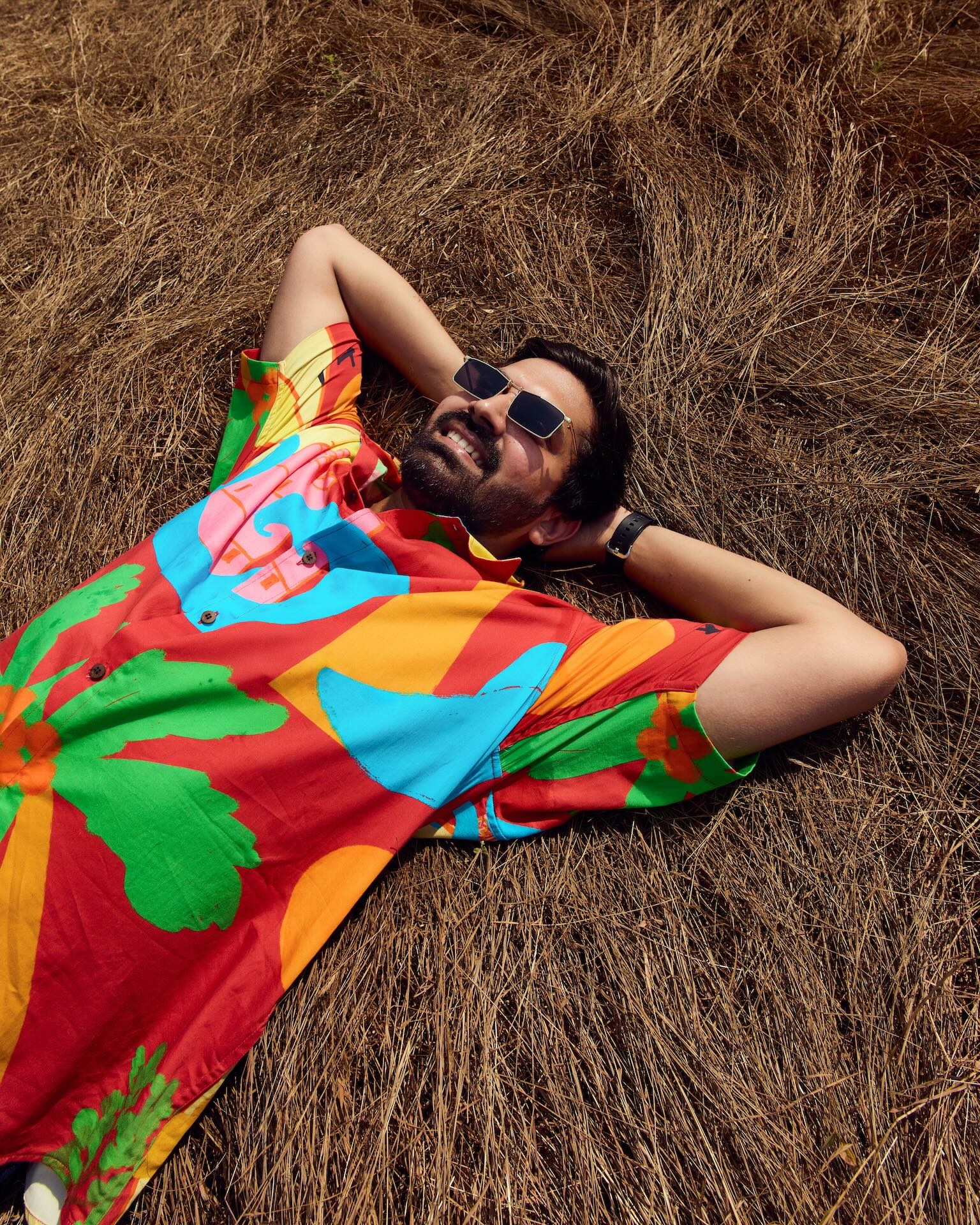 Siesta o'Clock Artist Edit Goa Surf School Red Shirt in 100% Organic Cotton