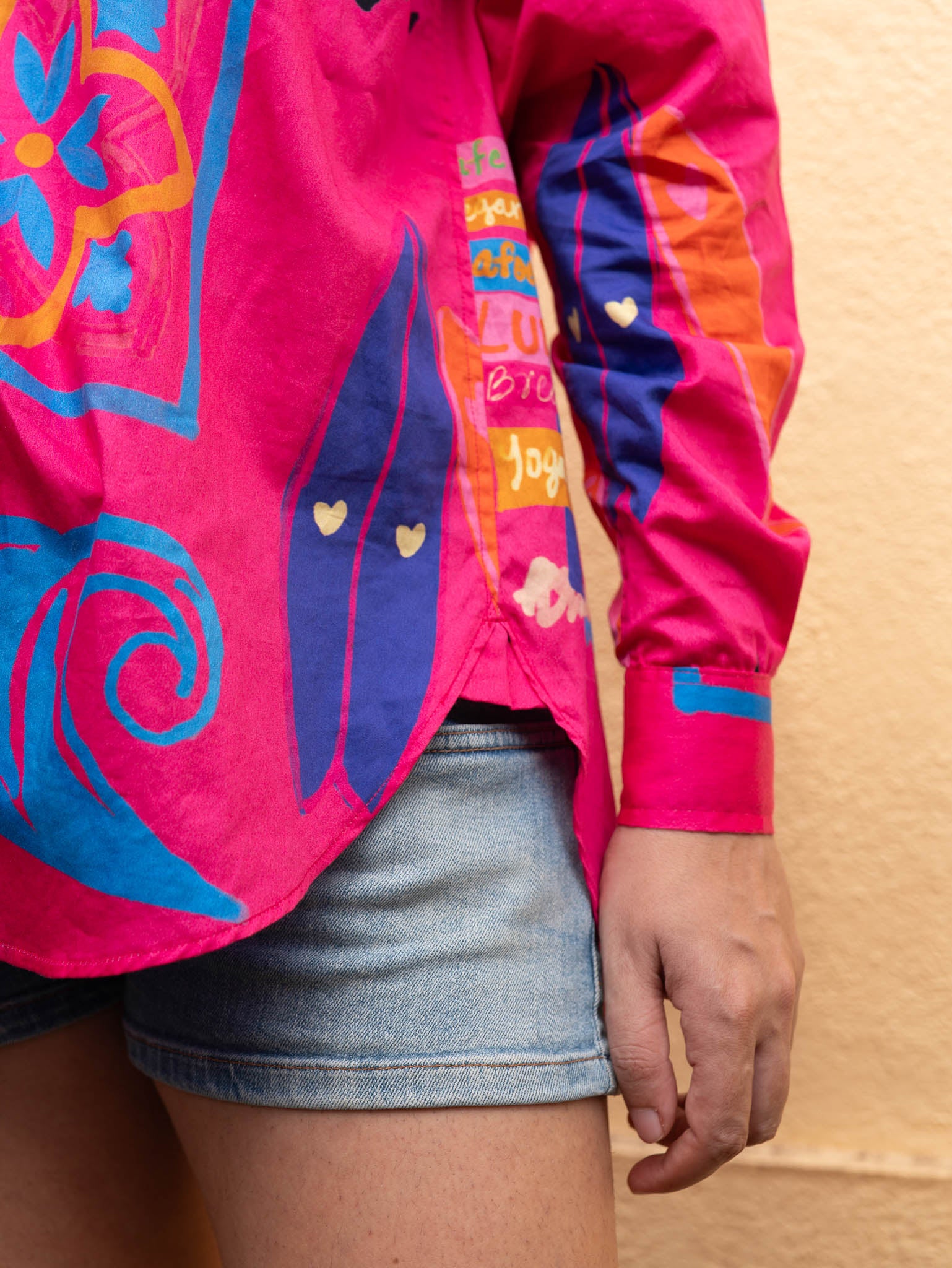 Women's Oversize Organic Cotton Shirt in Fuchsia