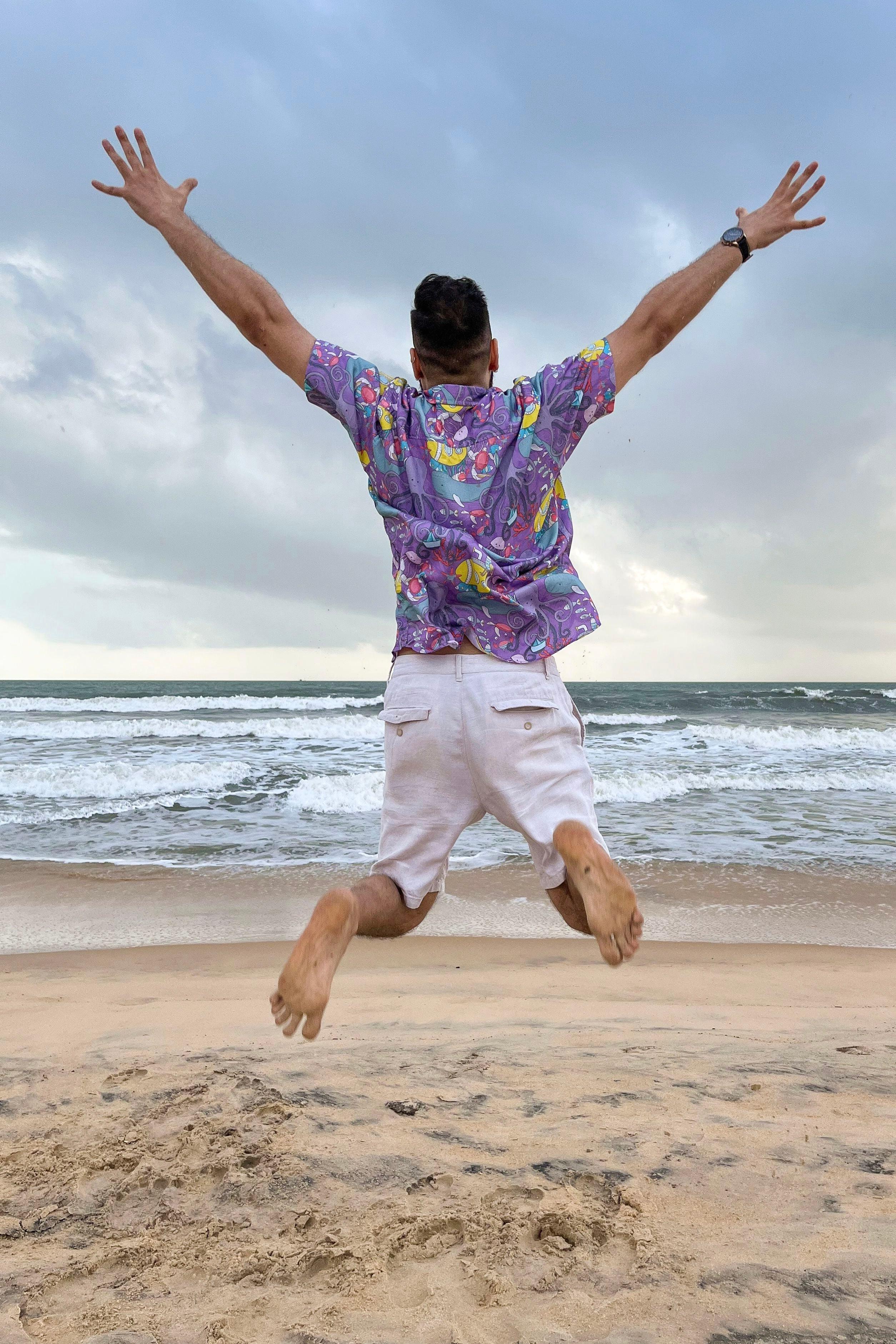 Seaside print shirt with all the beachy vibes you need